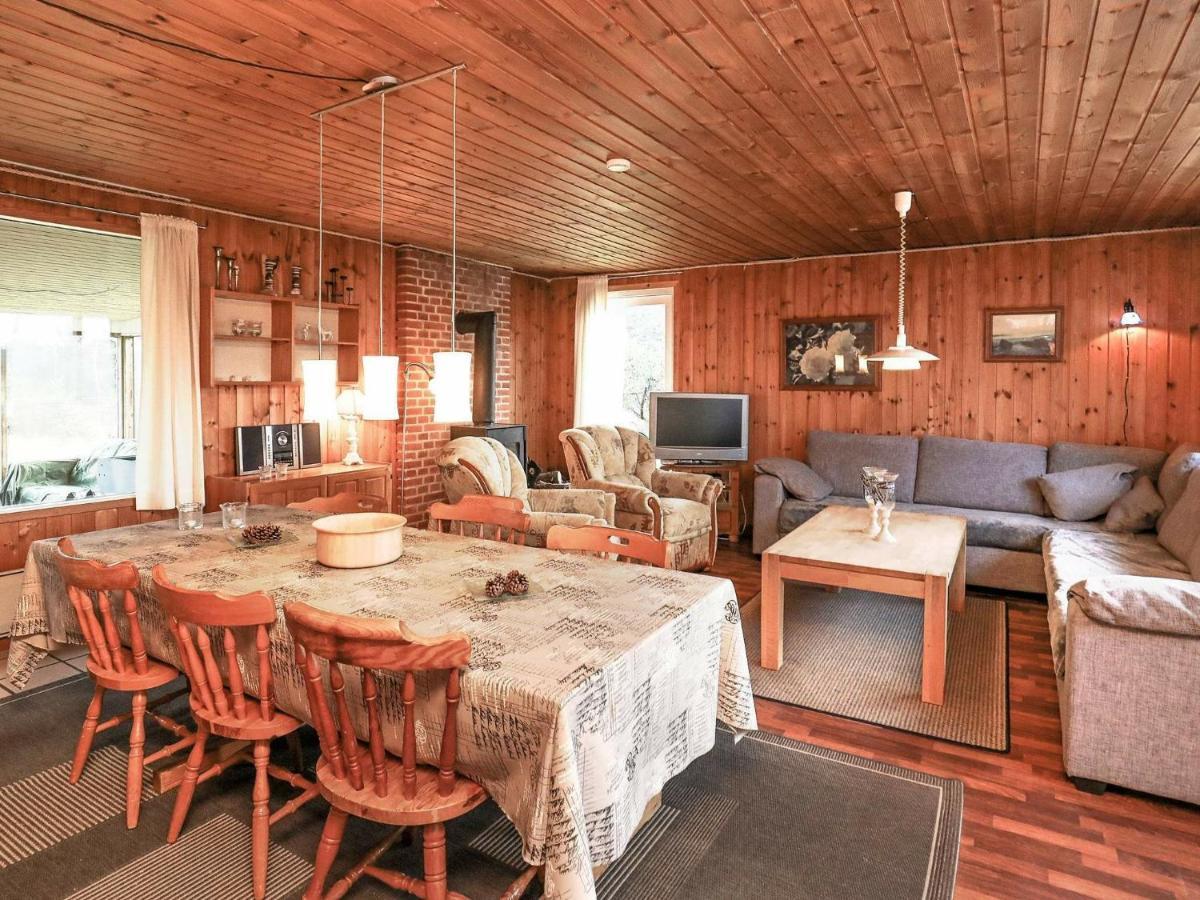 Holiday Home Lokken X Екстериор снимка